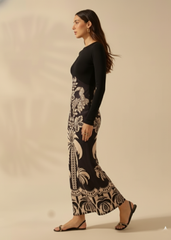 Black Full Sleeve Stretchable Maxi Dress