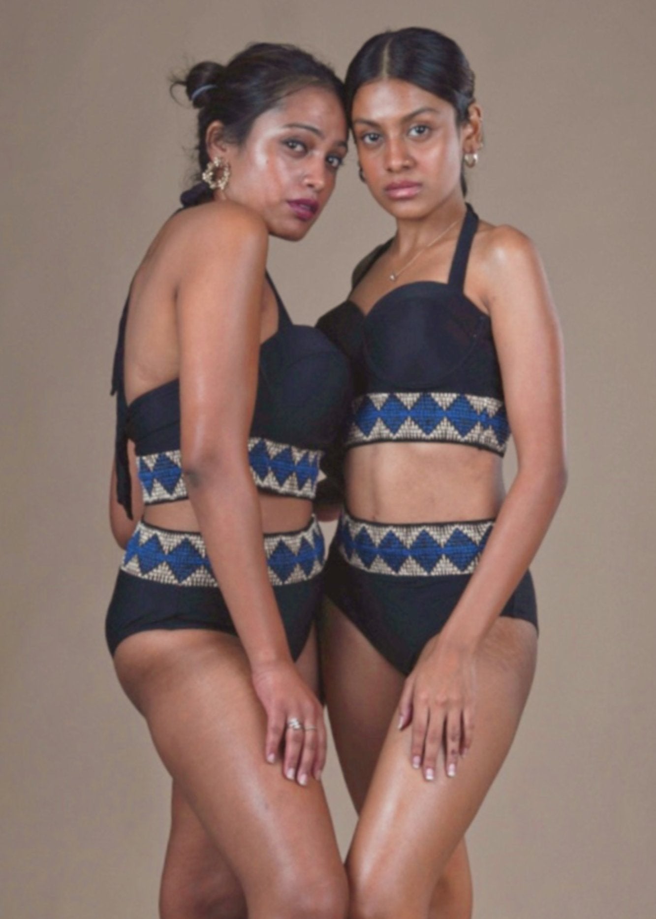 Black Bikini with Threaded Belt - WomanLikeU