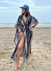 Black shrug with a hoodie - WomanLikeU