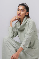 Green Full Sleeve Cowl Neck Pleated Long Dress - WomanLikeU