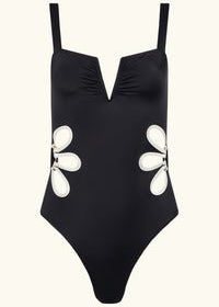 Waves by Shrijal- Bold Vision - WomanLikeU