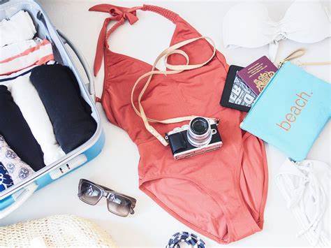 What to Pack for a Beach Vacation: The Ultimate WomanLikeU Guide