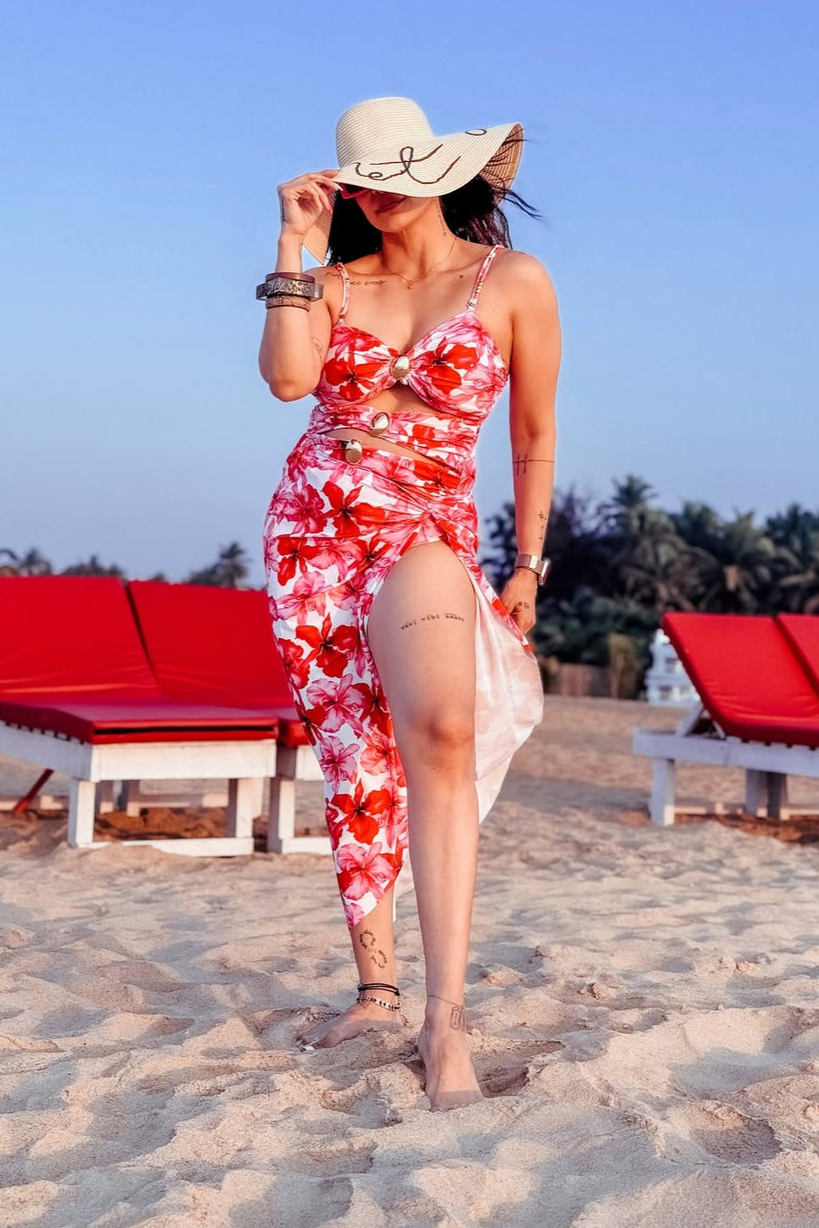 Waves By Shrijal : Pretty in Plum