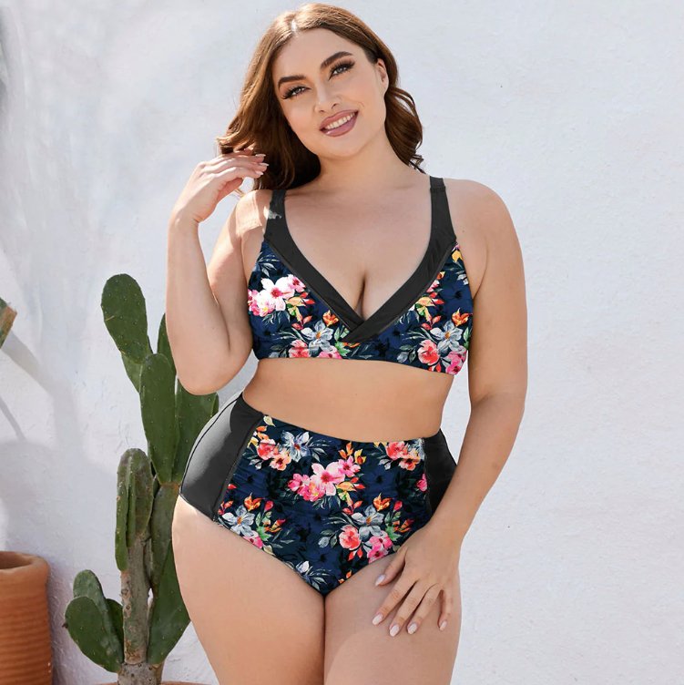Floral Plus Size Bikini - WomanLikeU