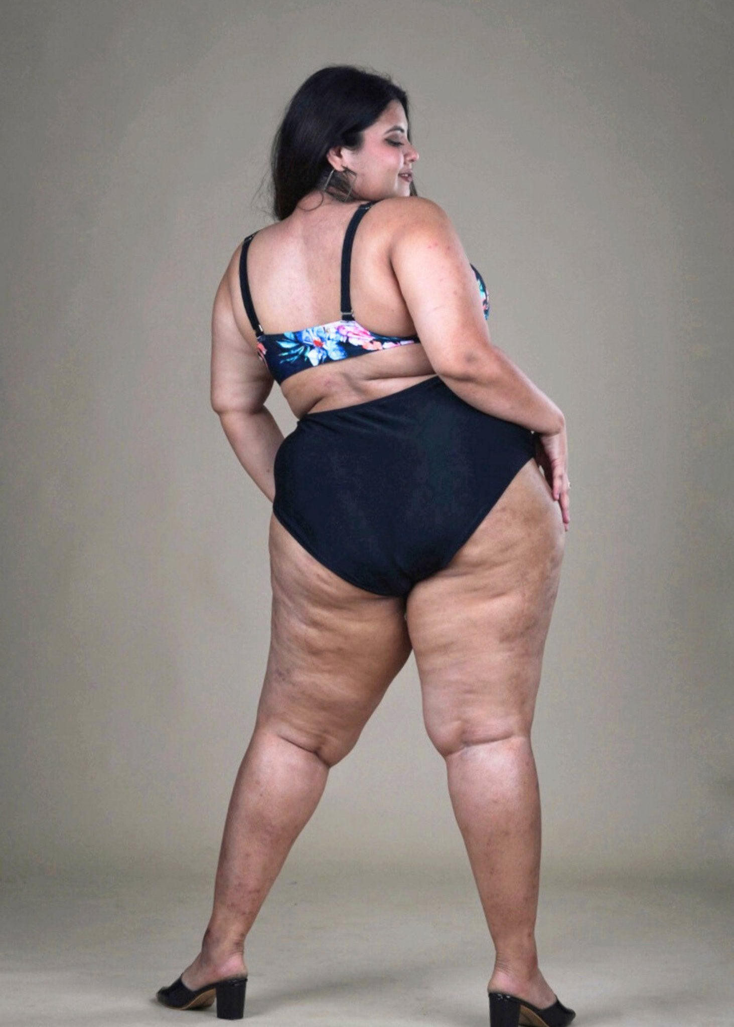 Floral Plus Size Bikini - WomanLikeU