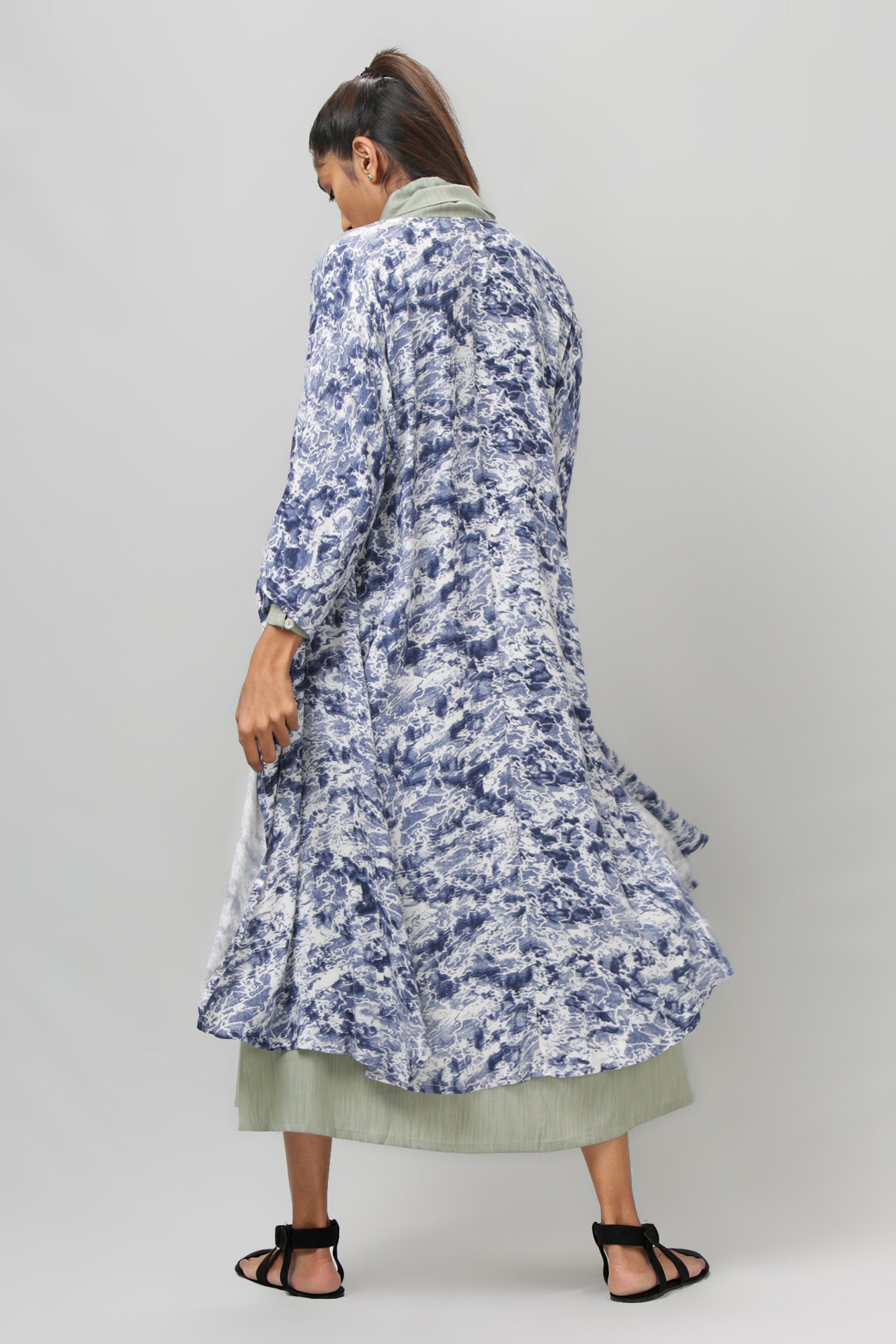Green cowl neck dress with blue and white shrug - WomanLikeU