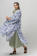 Green cowl neck dress with blue and white shrug - WomanLikeU