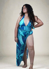 Green monokini with sarong - WomanLikeU