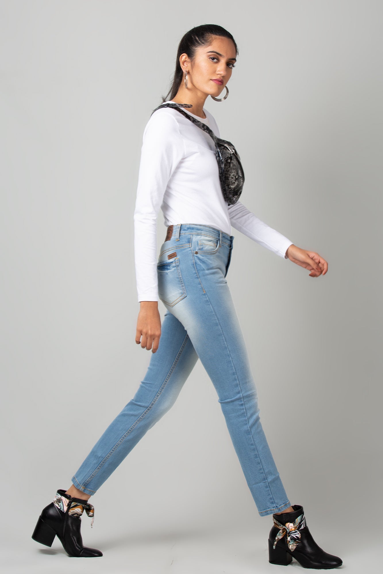 White Full Sleeve Basic Tee - WomanLikeU