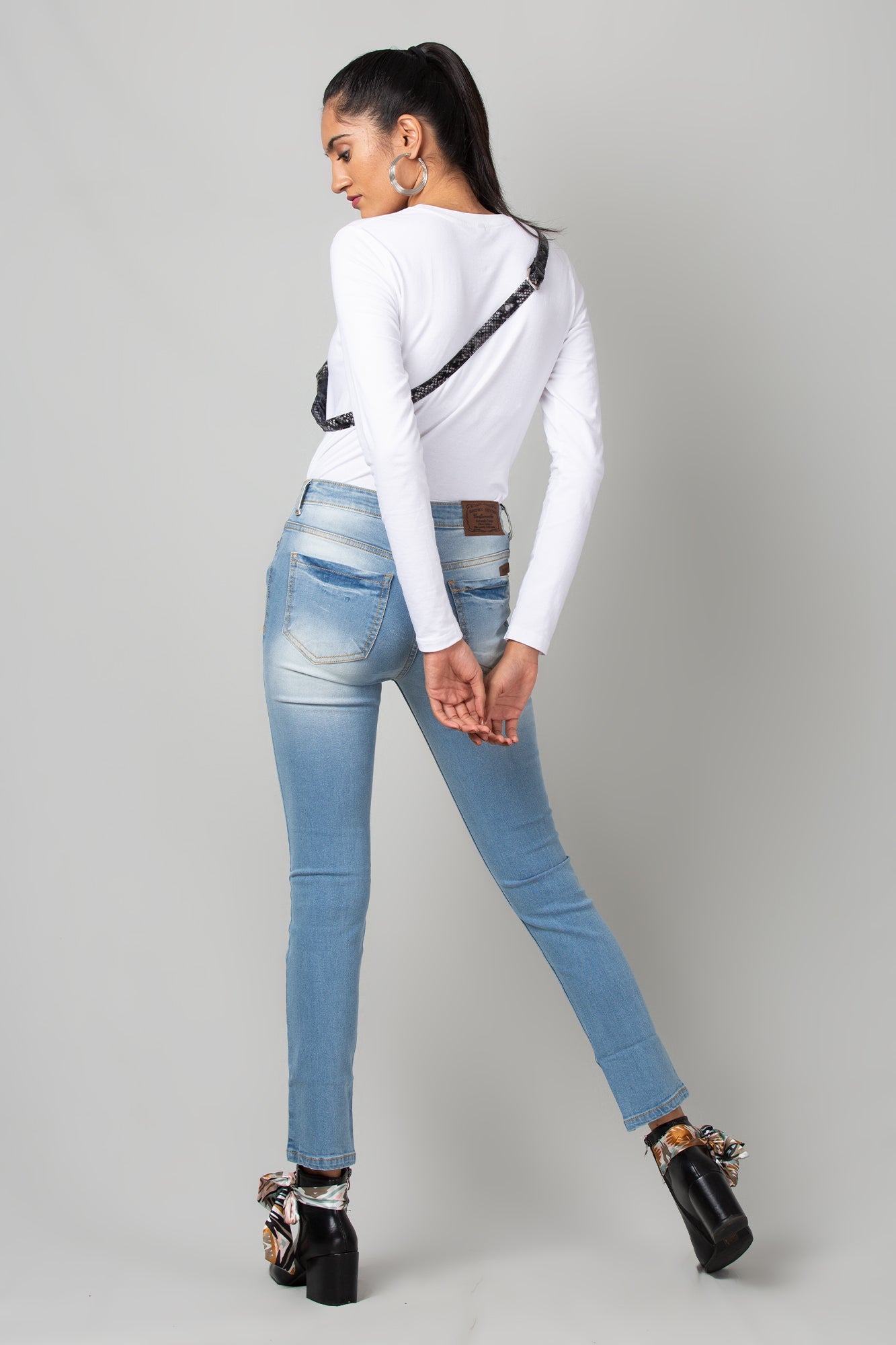 White Full Sleeve Basic Tee - WomanLikeU