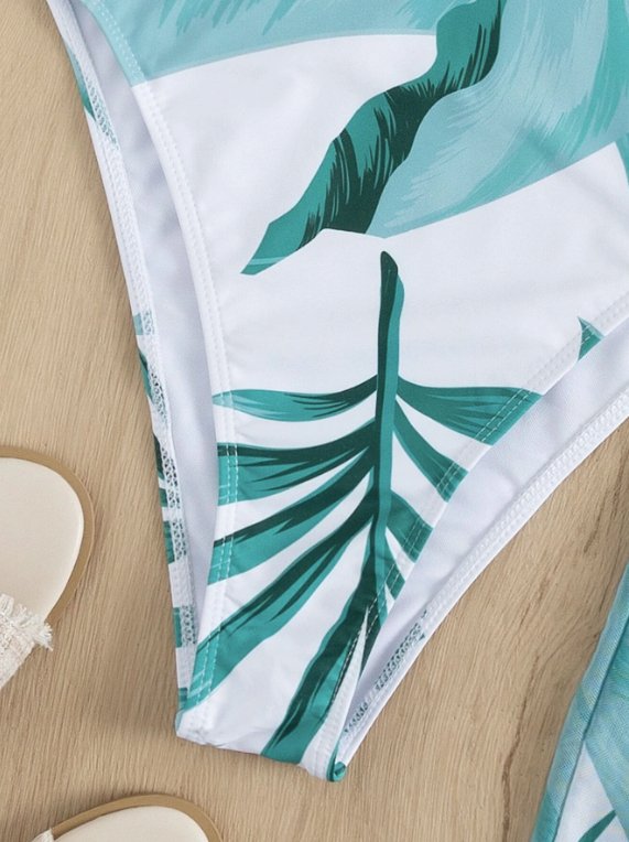White & green monokini with sarong - WomanLikeU