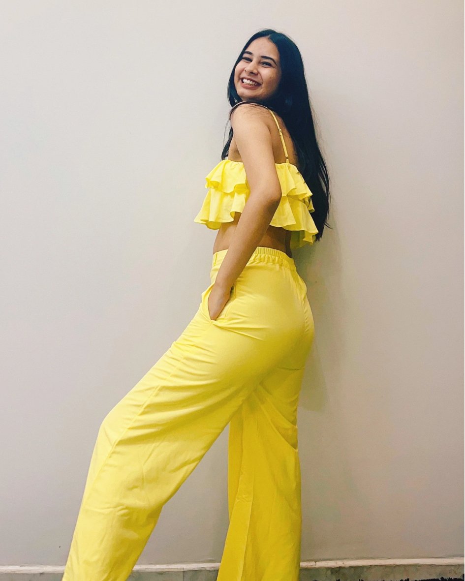 Yellow co-ord set with printed belt - WomanLikeU